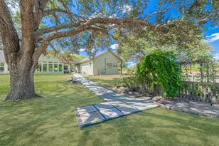 1520 Lakefield Dr, Sealy, TX 77474 - Photo 31