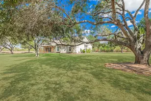 1520 Lakefield Dr, Sealy, TX 77474 - Photo 1