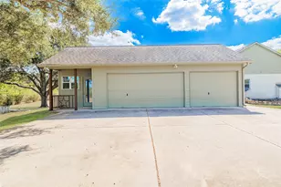 1520 Lakefield Dr, Sealy, TX 77474 - Photo 5