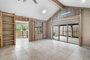 1702 Plumbwood Way, Houston, TX 77058 - Photo 7