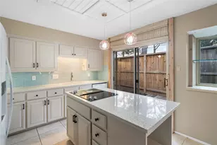 1702 Plumbwood Way, Houston, TX 77058 - Photo 13