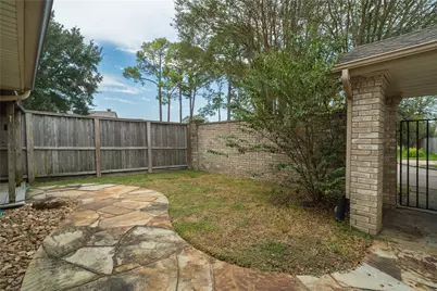 1702 Plumbwood Way, Houston, TX 77058 - Photo 23