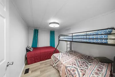 211 W Lakeside Drive, Huntsville, TX 77320 - Photo 23