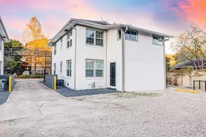 605 Bomar Street #3, Houston, TX 77006 - Photo 25