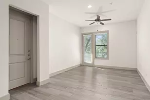 4509 Mt Vernon St, Houston, TX 77006 - Photo 5