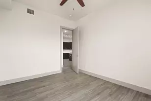 4509 Mt Vernon St, Houston, TX 77006 - Photo 9