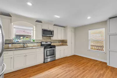 2519 White Oak Drive, Houston, TX 77009 - Photo 25