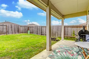 1731 William Scott St, Baytown, TX 77523 - Photo 29