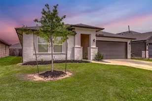 1731 William Scott St, Baytown, TX 77523 - Photo 1