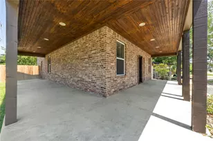 801 Fairview Ave, College Station, TX 77840 - Photo 3