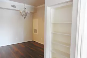 2255 Braeswood Park Dr, Houston, TX 77030 - Photo 13