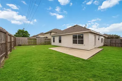 8426 Bay Run Avenue, Baytown, TX 77521 - Photo 3