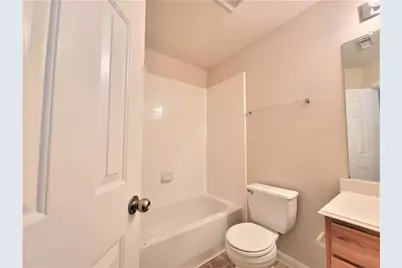 16302 Sitella Court, Sugar Land, TX 77498 - Photo 9