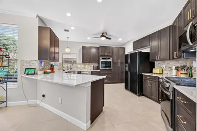 2814 Carmel Woods Drive, Seabrook, TX 77586 - Photo 3