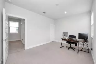 506 W Donovan St, Houston, TX 77091 - Photo 17