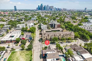 2402 Commonwealth St, Houston, TX 77006 - Photo 47