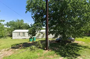 227 E Castleshoals Dr, Granite Shoals, TX 78654 - Photo 1