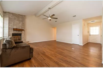 1209 Clover Drive, Angleton, TX 77515 - Photo 5
