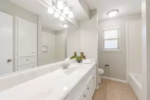 1916 Crooked Creek Ln, Pearland, TX 77581 - Photo 19