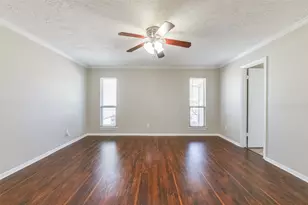 1916 Crooked Creek Ln, Pearland, TX 77581 - Photo 15