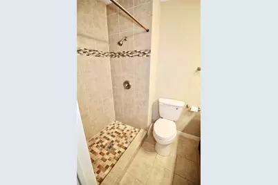 612 E Castle Harbour Drive, Friendswood, TX 77546 - Photo 17