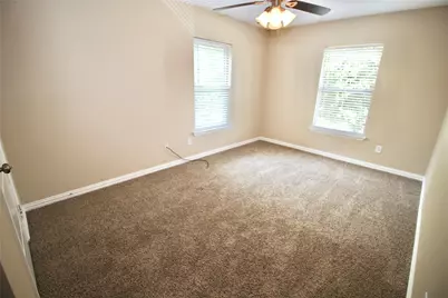 612 E Castle Harbour Drive, Friendswood, TX 77546 - Photo 11