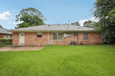 6401 Rowan Lane, Houston, TX 77074 - Photo 21