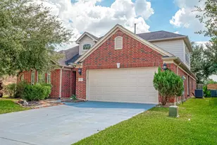 18635 Cypress Lake Village Dr, Cypress, TX 77429 - Photo 3