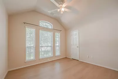 18635 Cypress Lake Village Drive, Cypress, TX 77429 - Photo 21