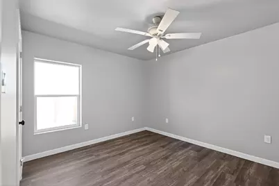 604 Jefferson Avenue, Cleveland, TX 77327 - Photo 23