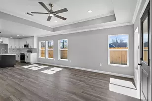 604 Jefferson Ave, Cleveland, TX 77327 - Photo 15