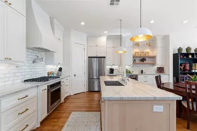 1522 Lawrence Street, Houston, TX 77008 - Photo 3