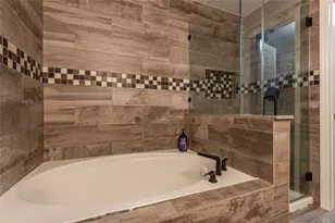 9331 Stoneridge Canyon Ln, Houston, TX 77089 - Photo 31