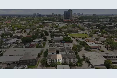 911 W Drew Street, Houston, TX 77006 - Photo 35