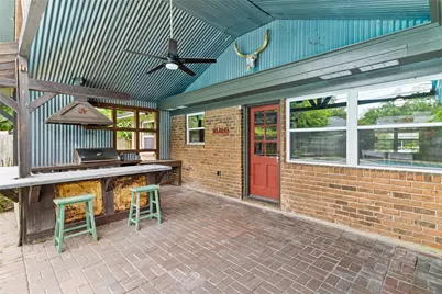 1413 Lawn Drive, Angleton, TX 77515 - Photo 25