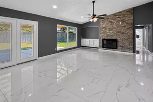 8422 Old Meadow Ln, Houston, TX 77064 - Photo 17