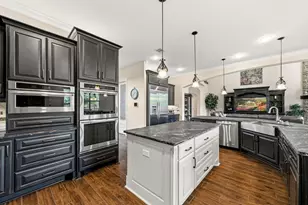 4803 Harvest Chase Ln, Sugar Land, TX 77479 - Photo 13