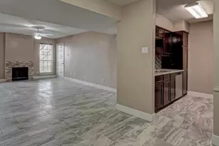 6606 De Moss Dr, Houston, TX 77074 - Photo 9