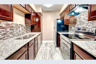 6606 De Moss Drive #1014, Houston, TX 77074 - Photo 5