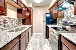 6606 De Moss Dr, Houston, TX 77074 - Photo 5