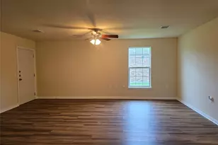 2418 14th Ave N, Texas City, TX 77590 - Photo 7