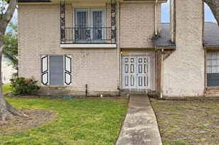 13115 Clarewood Dr, Houston, TX 77072 - Photo 3