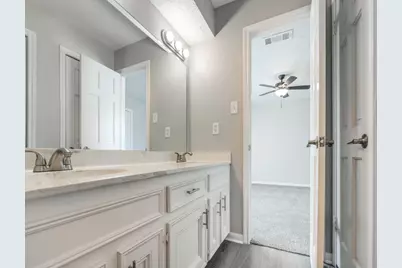 105 Old Bridge Lake, Houston, TX 77069 - Photo 11