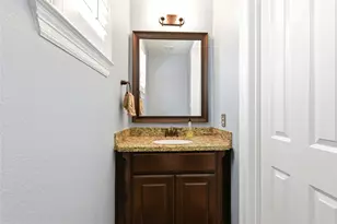 2805 Shadow Woods Ct, Houston, TX 77043 - Photo 37