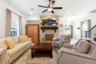 2805 Shadow Woods Ct, Houston, TX 77043 - Photo 9