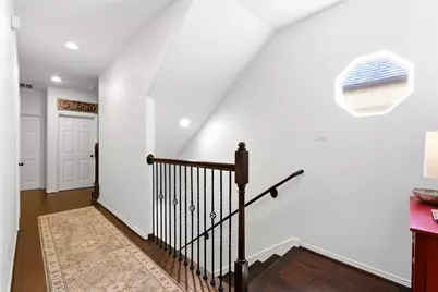 2805 Shadow Woods Court, Houston, TX 77043 - Photo 19