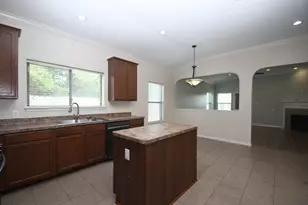 23926 N Newport Bend Circle, Katy, TX 77494 - Photo 9