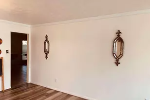 12006 Thornburg Ln, Houston, TX 77067 - Photo 5