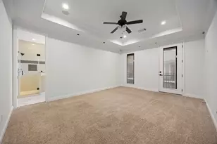 928 W 20th St, Houston, TX 77008 - Photo 21
