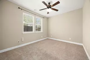 928 W 20th St, Houston, TX 77008 - Photo 7